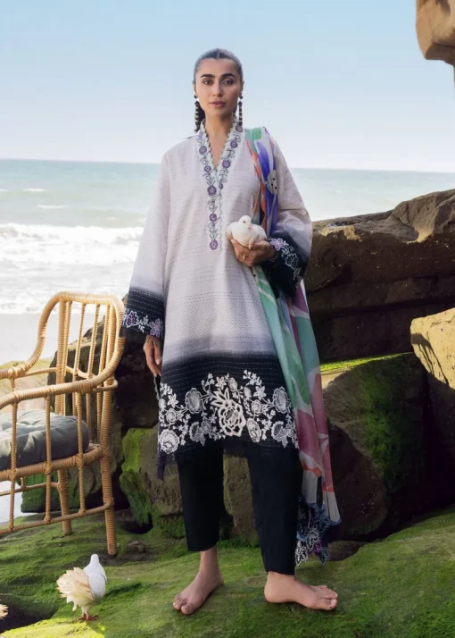 Sirra Luxury Lawn 2025 | TFZ0945
