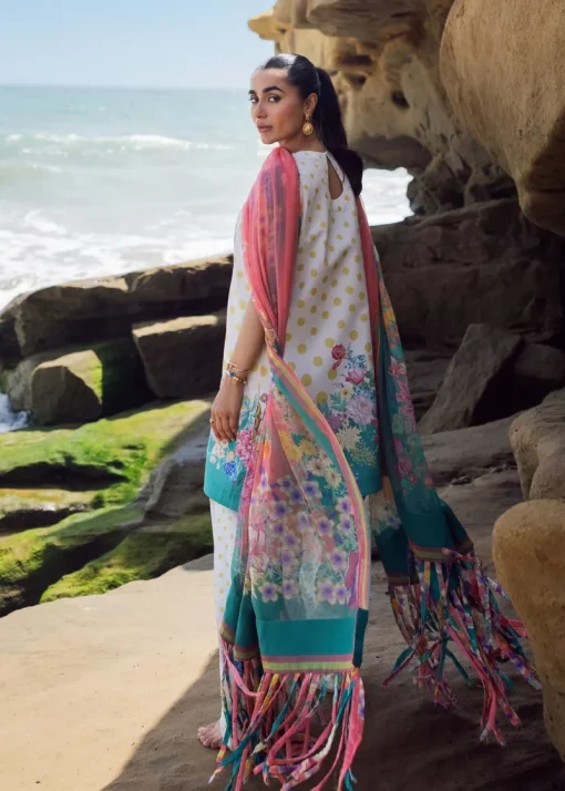 Sirra Luxury Lawn 2025 | WIG8540 - Image 2