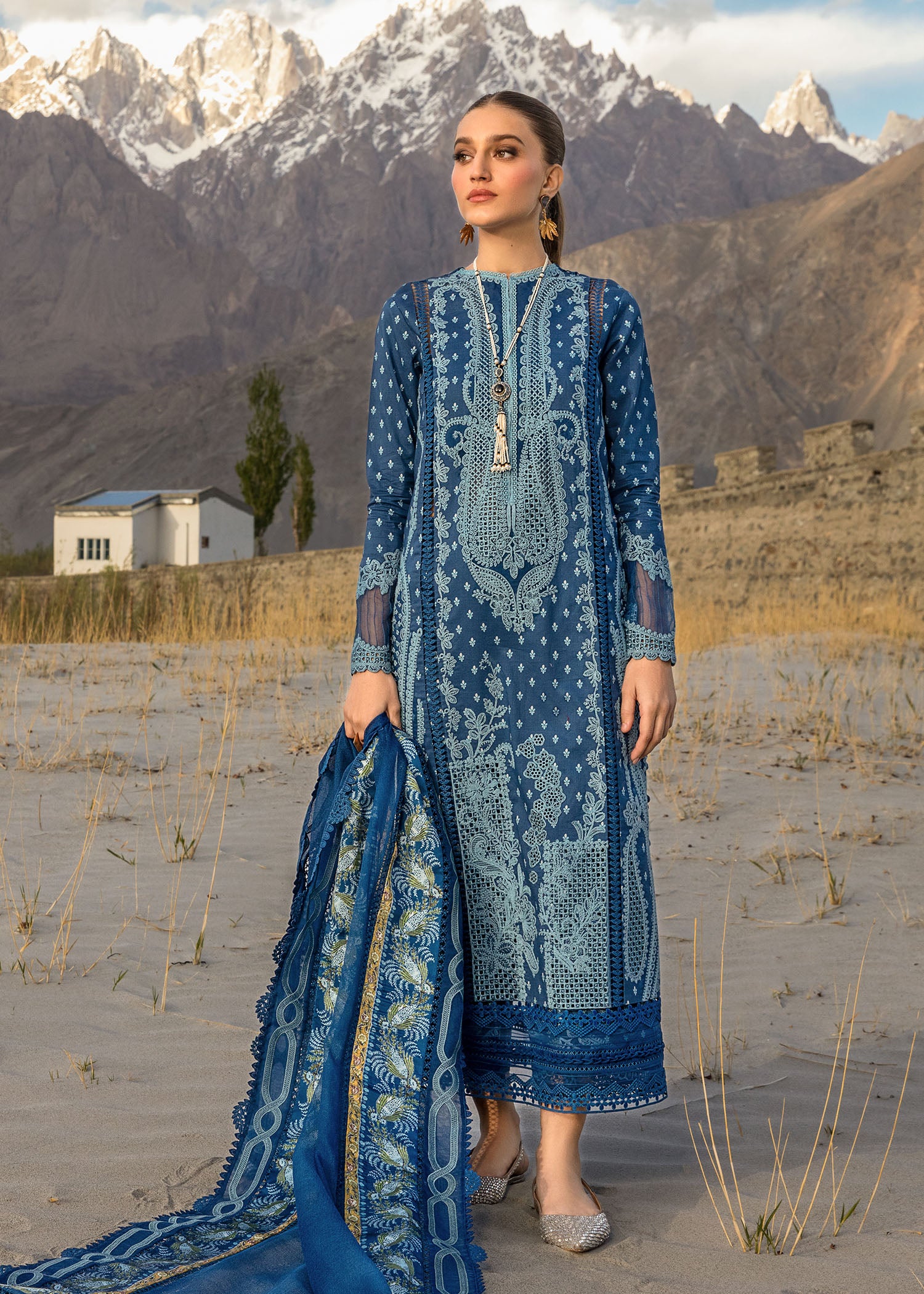 Crimson Luxury Lawn 2024 | Sarfaraz | Dancing Paisleys - Cobalt