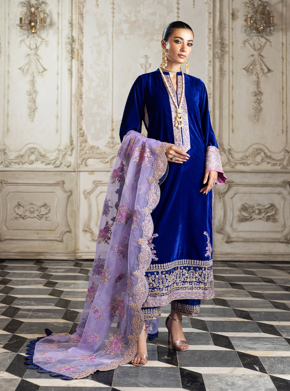 Zainab Chottani Velvet    | Sifra