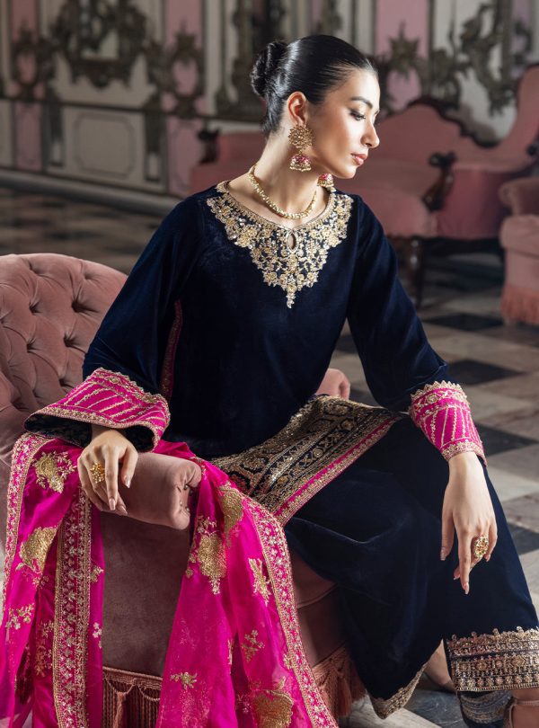 Zainab Chottani Velvet    | Tara - Image 2