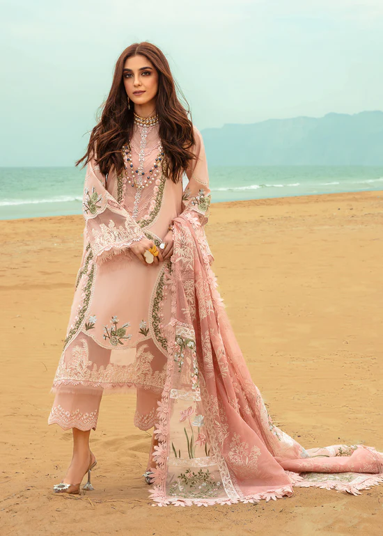 Crimson Lawn by Saira Shakira 24 | 6A