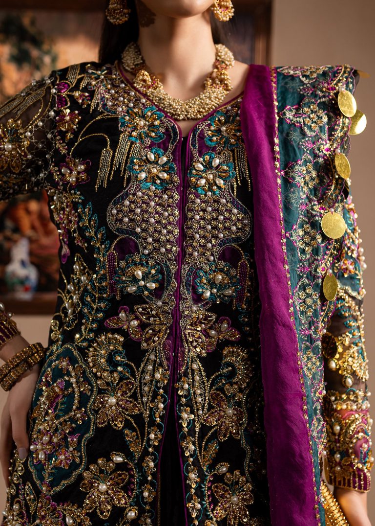 Lamhay Wedding Formals by Maria Osama Khan | Zumar - Image 5