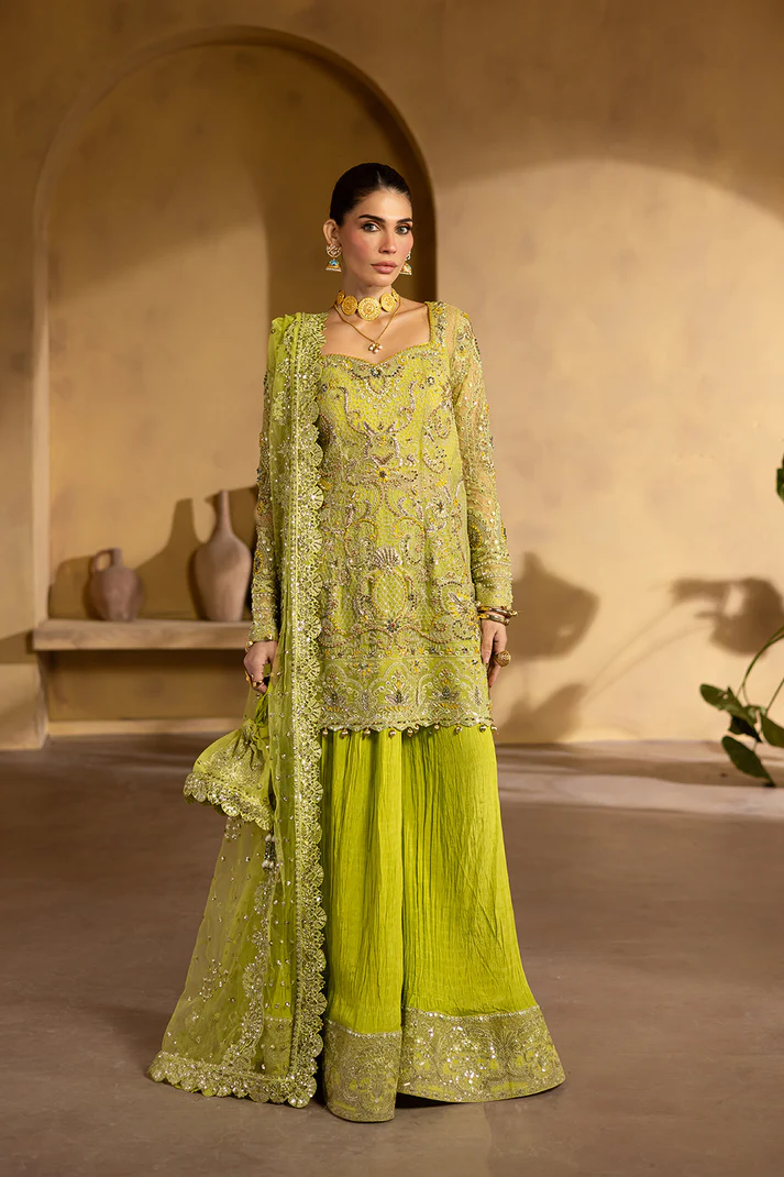 Regalia Luxury Formals by Emaan Adeel - BERYL