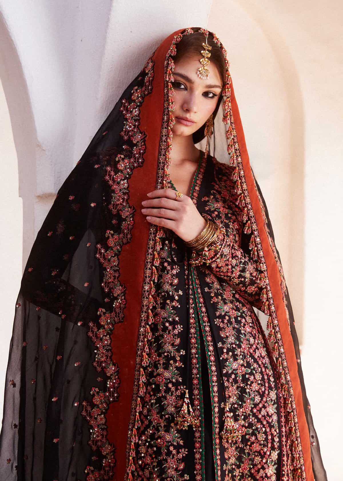 Hussain Rehar Luxury Lawn 2024 | SIFOUNA - Image 5
