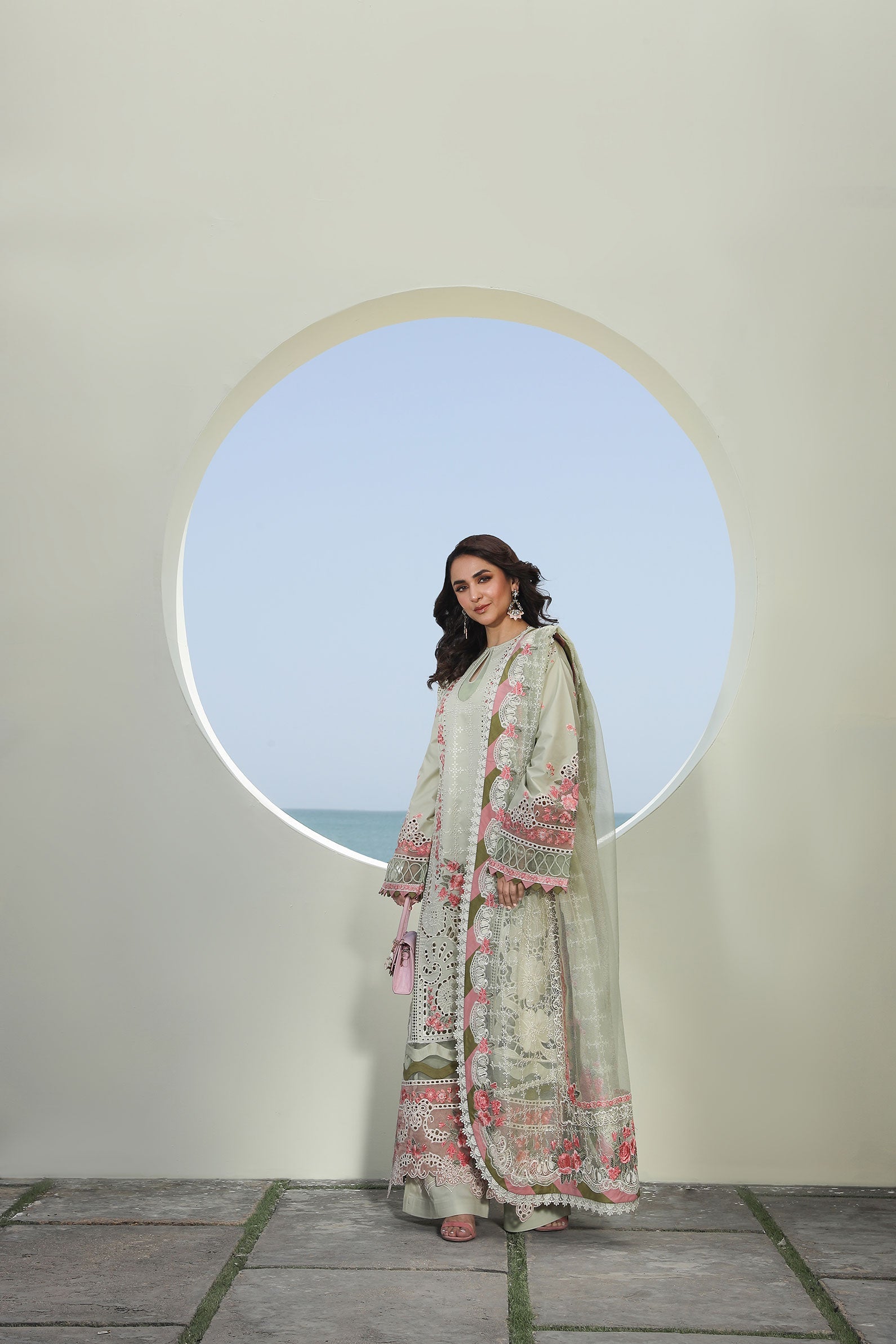 Maryam Hussain Luxury Lawn 24 | HAVANA - Image 3