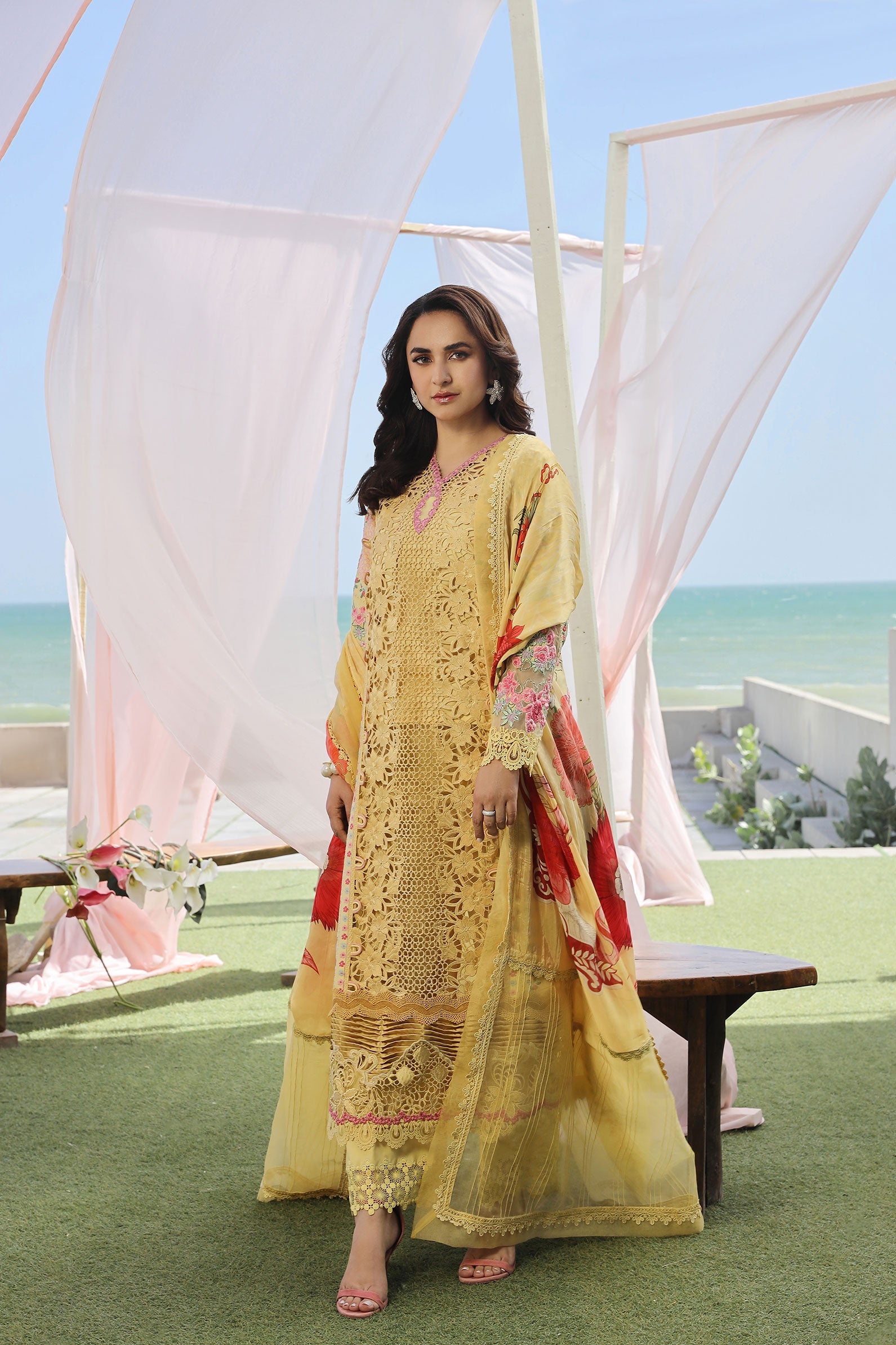 Maryam Hussain Luxury Lawn 24 | TROPICA - Image 4