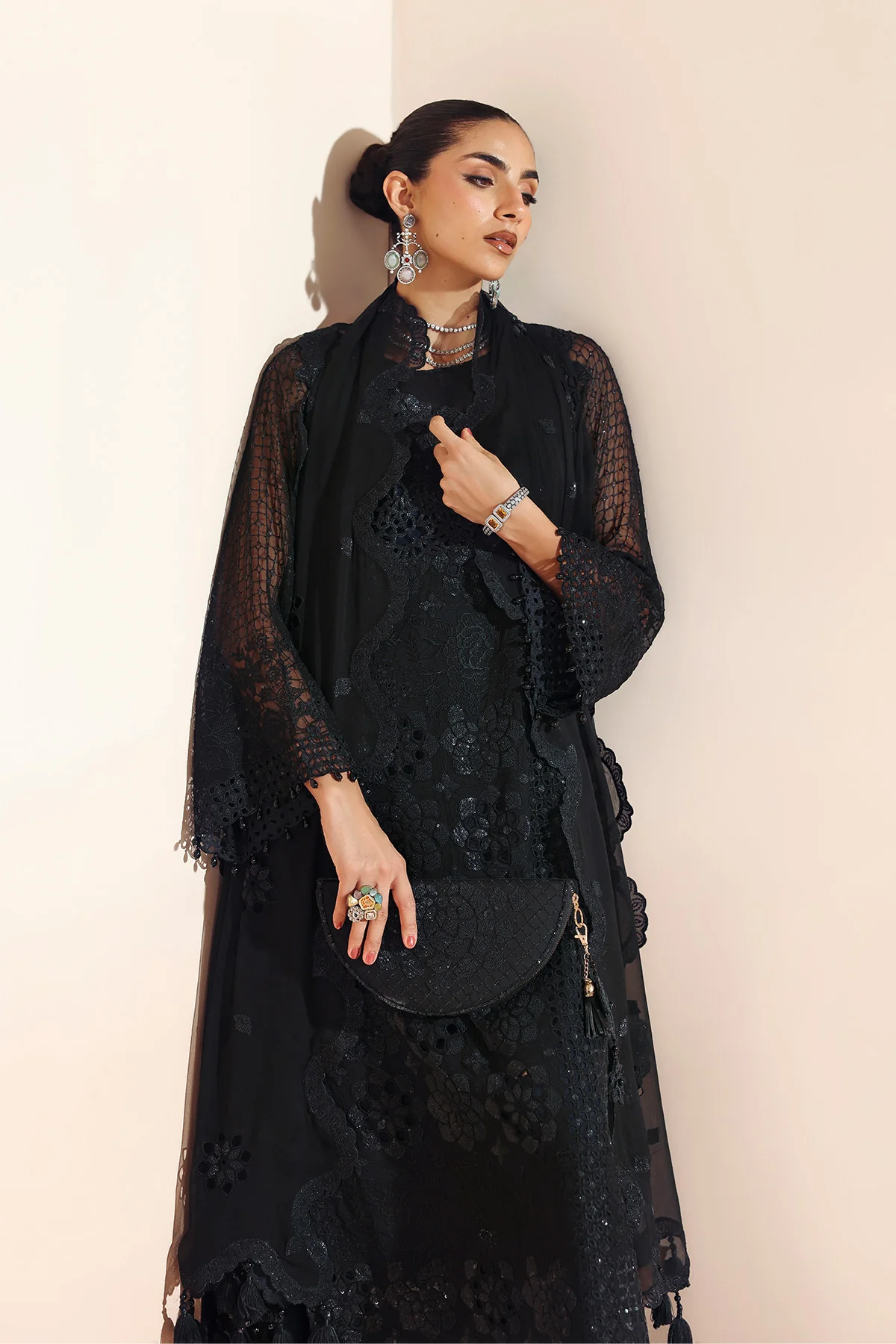 Alizeh Aymal Luxury Vol 2 -AF-BCH-2201-RIKA BLACK - Image 3