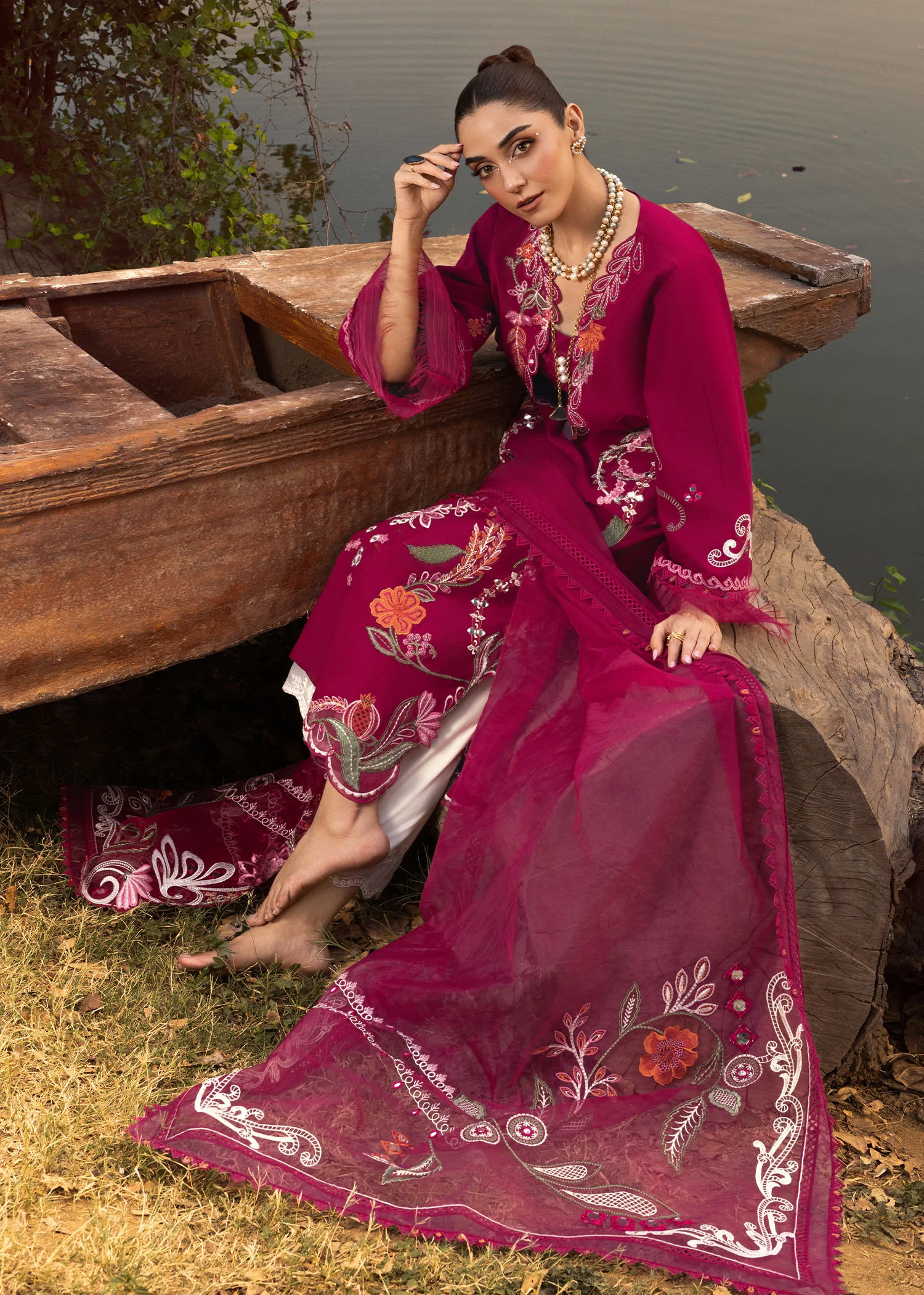 Crimson Tasawar Mirror Garden - D3A - Image 4