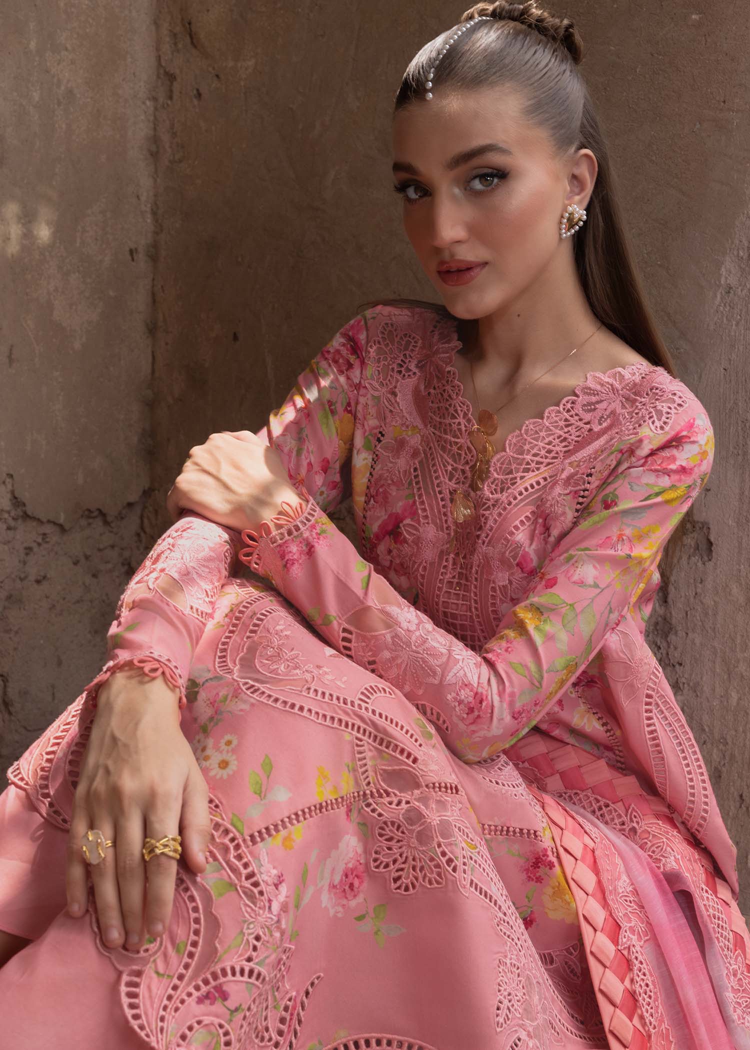 Crimson Tasawar Petals And Promises – D2A - Image 3
