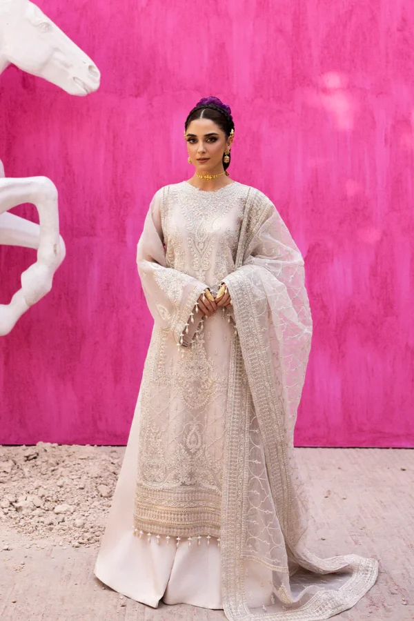 The Empress Wedding Formals By Emaan Adeel || LUMESSE