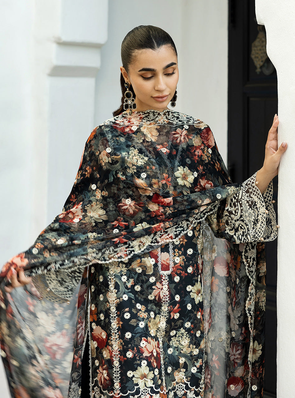 Zainab Chottani Chikankari Lawn 2025 | 10A - Image 4