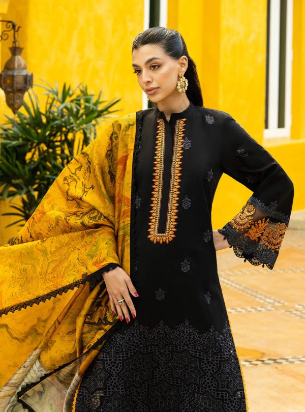 Zainab Chottani Chikankari Lawn 2025 | 5B - Image 3