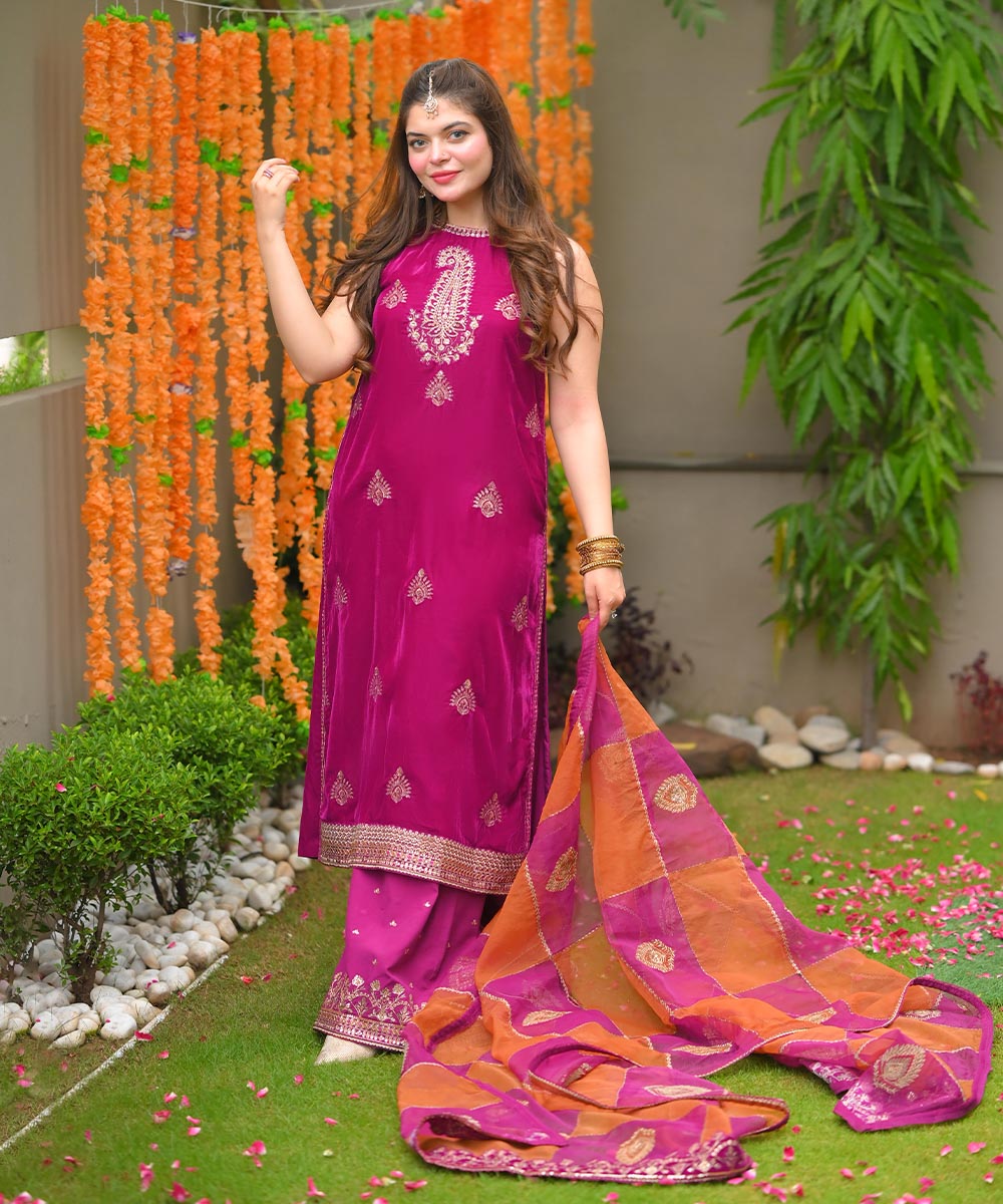 Sapphire Festive Unstitched   Collection | 3SFELX24V662