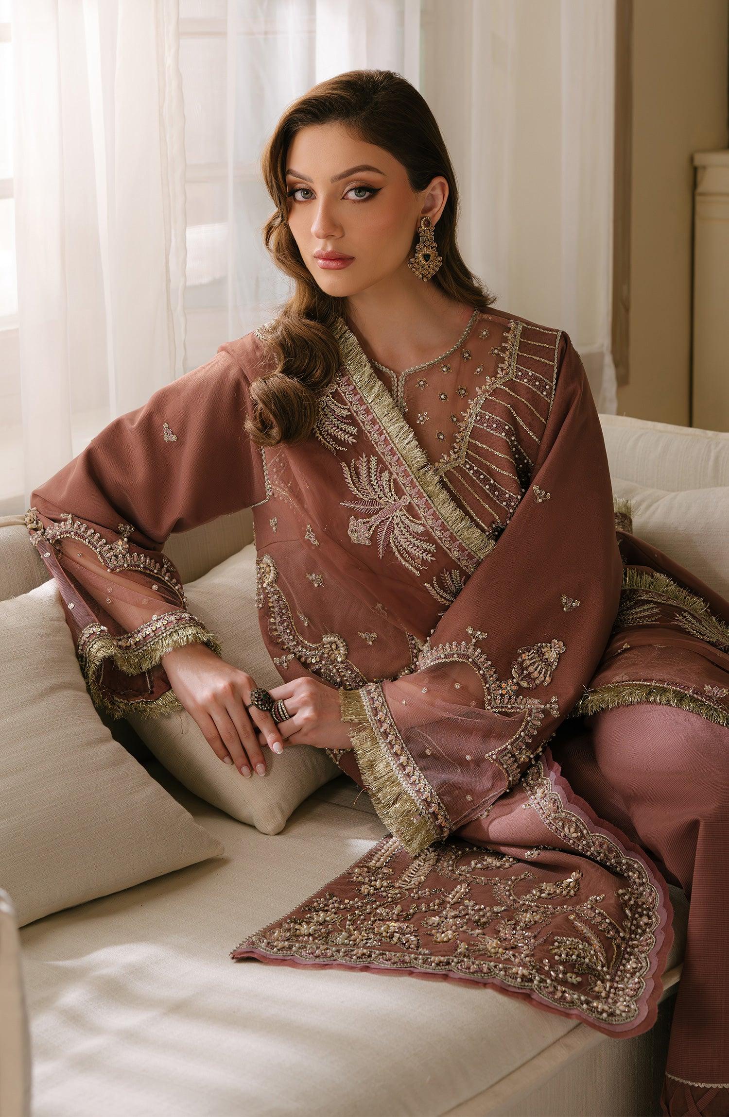 Reve Royal by Fabiha Fatima | ZIRCON - Image 4