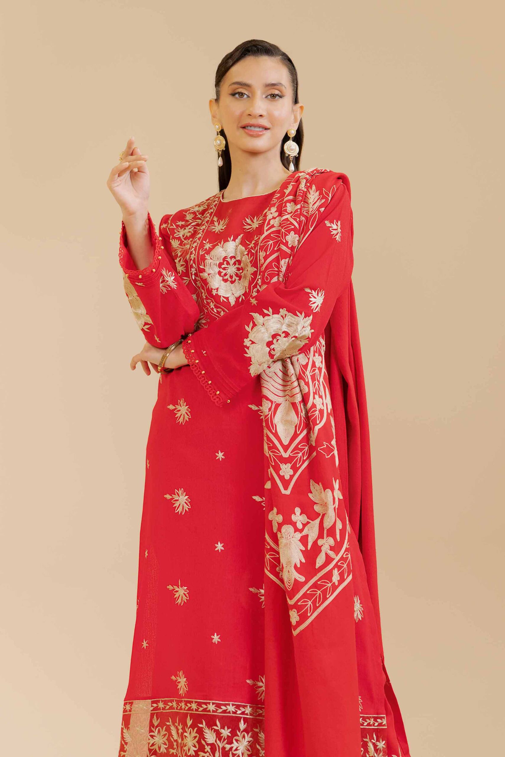 Nishat Linen Winter Collection | 42404296 - Image 3