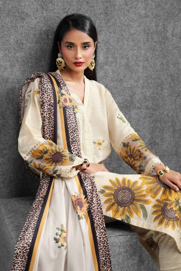 Nishat Linen Winter Collection | 42404608 - Image 2