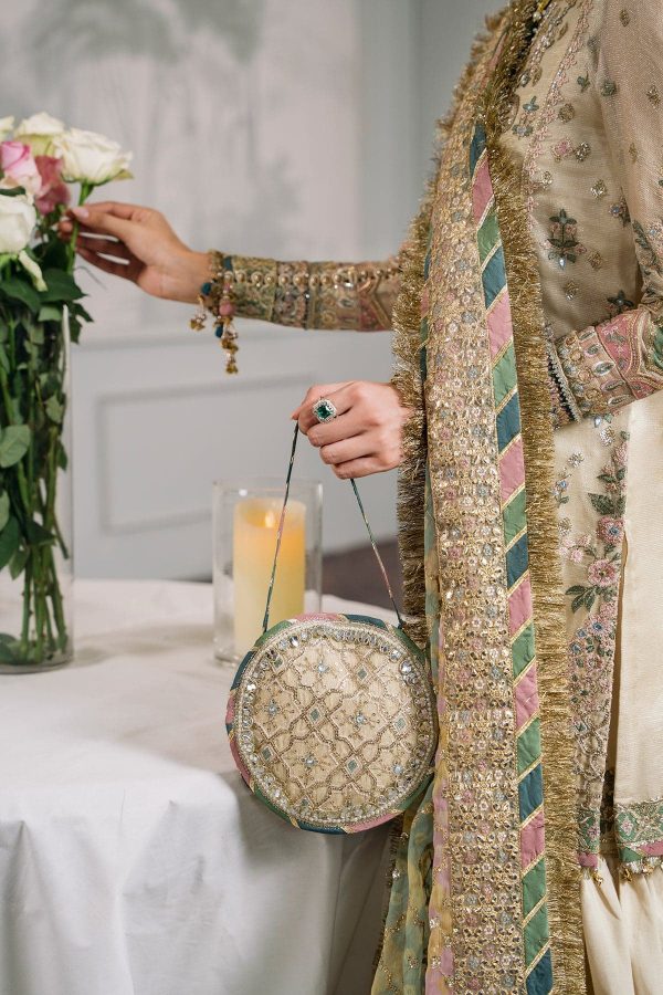 Baroque Chantelle 2024 | BQU-CH12-D04 - Image 12