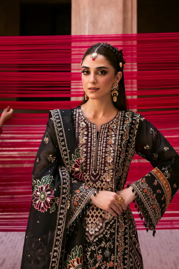 The Empress Wedding Formals By Emaan Adeel || NOCTELLE - Image 2