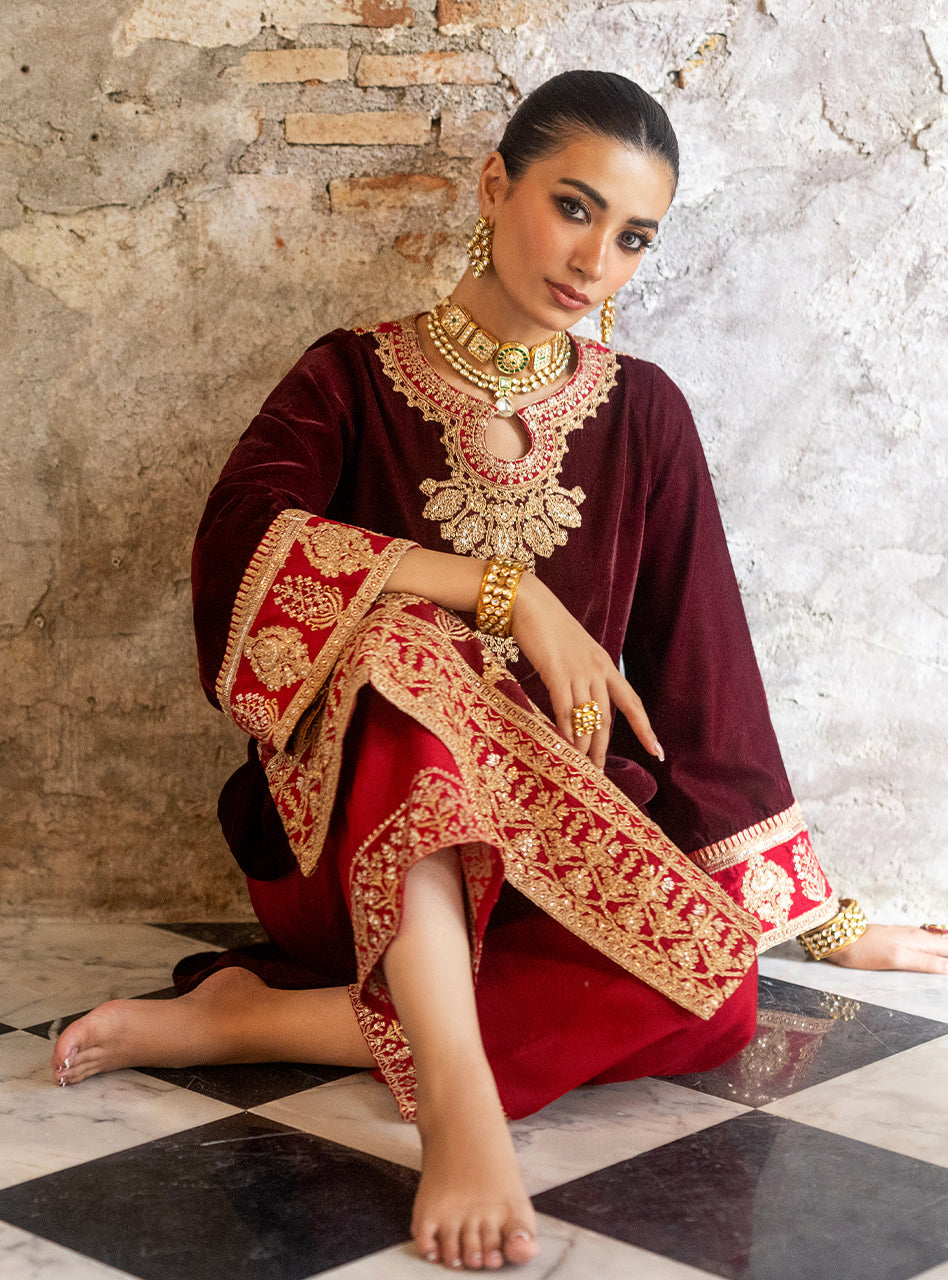 Zainab Chottani Velvet    | Neesa - Image 4