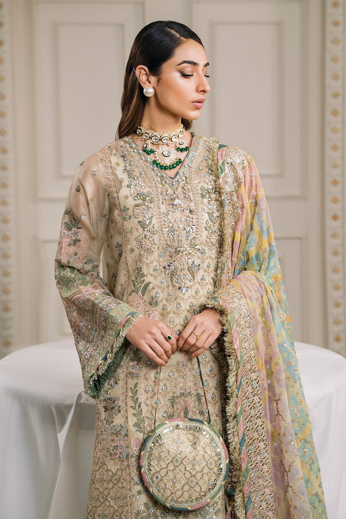 Baroque Chantelle 2024 | BQU-CH12-D04 - Image 17