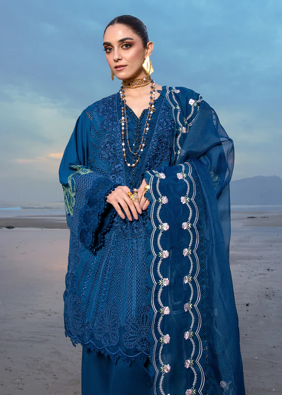 Crimson Lawn by Saira Shakira 24 | 2B - Image 5