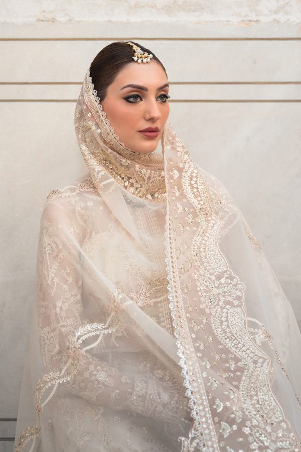 Ayzel Pehli Nazar 24 | ZUBAIDA - Image 2