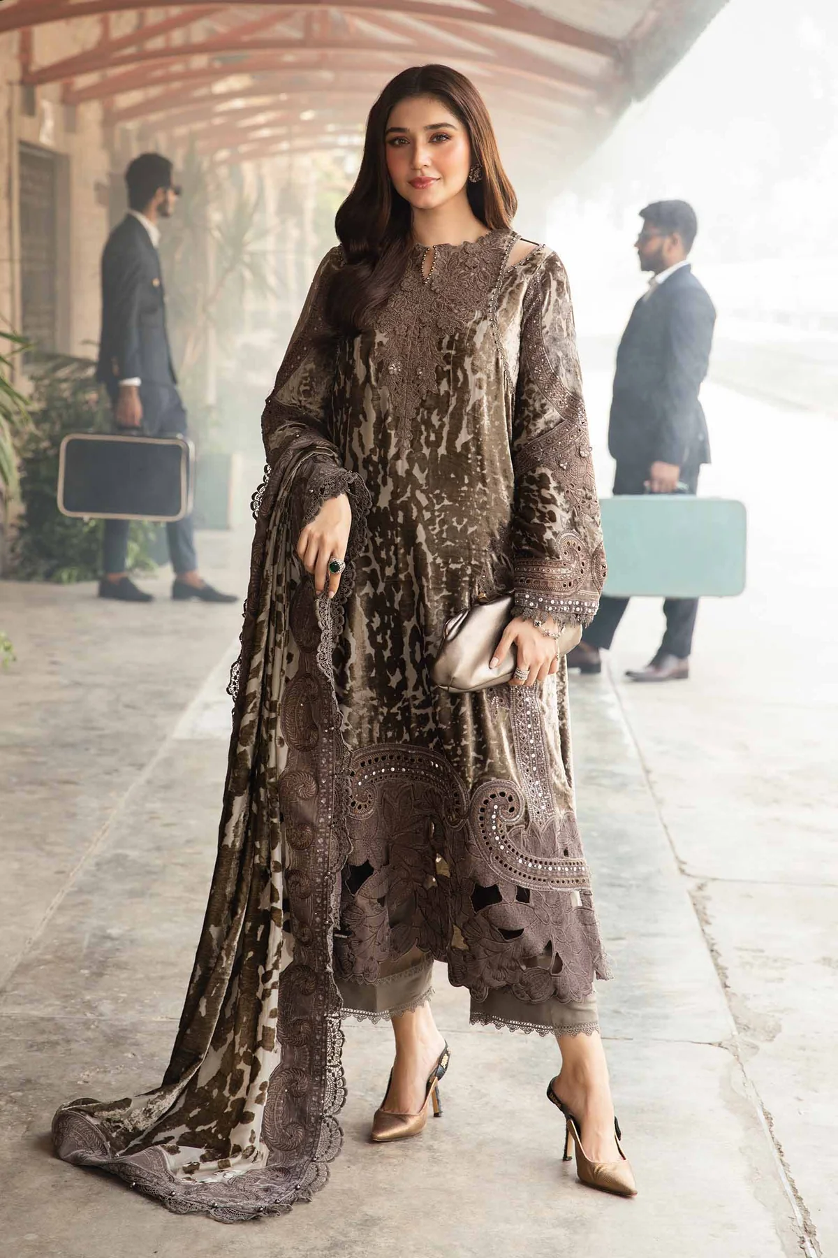MARIA.B Winter Luxe   | DL-1201