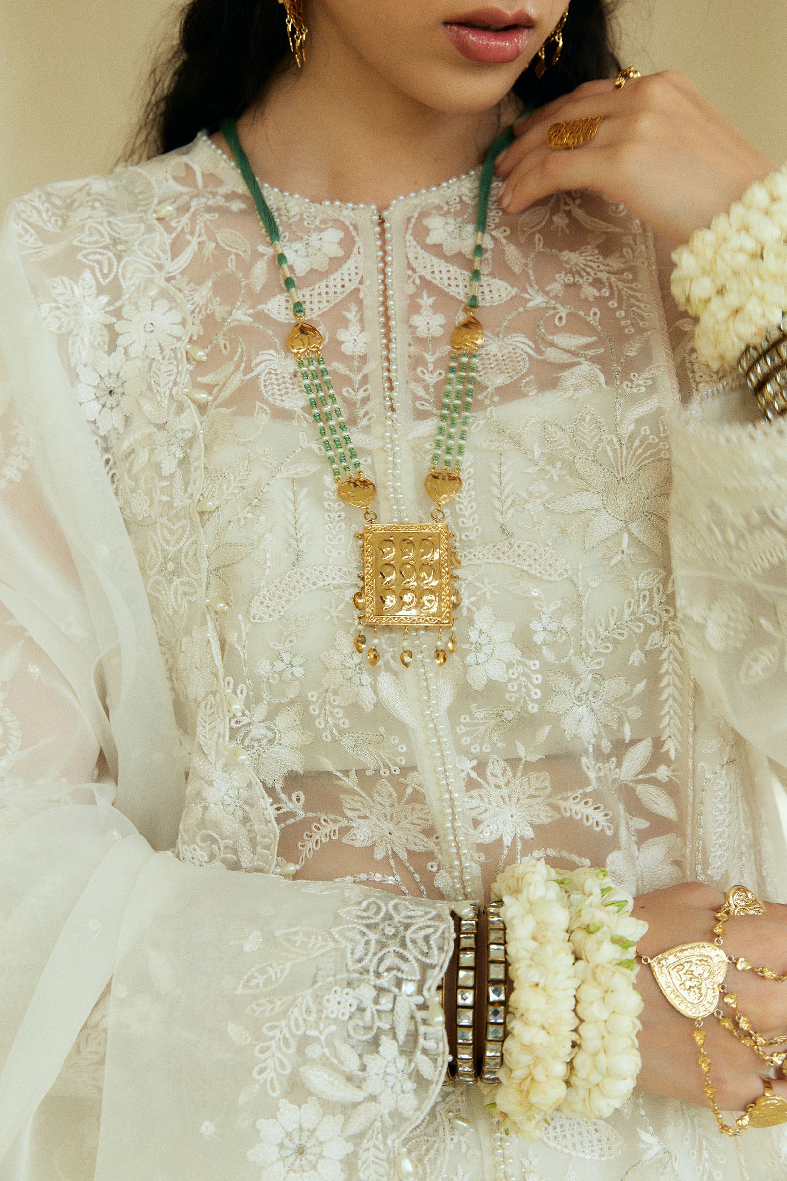 Zara Shahjahan Wedding Unstitched 2025 | VIE-D2 - Image 4