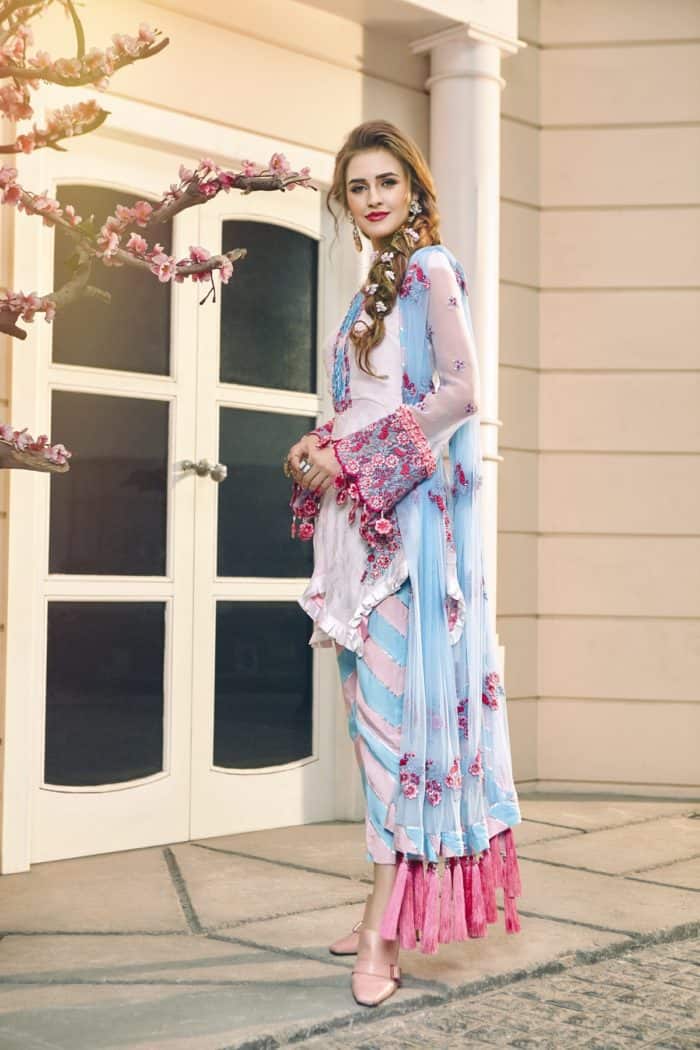 Zara Hayaat Luxury Lawn  - ROSE BERRY OOS-01 - Image 5