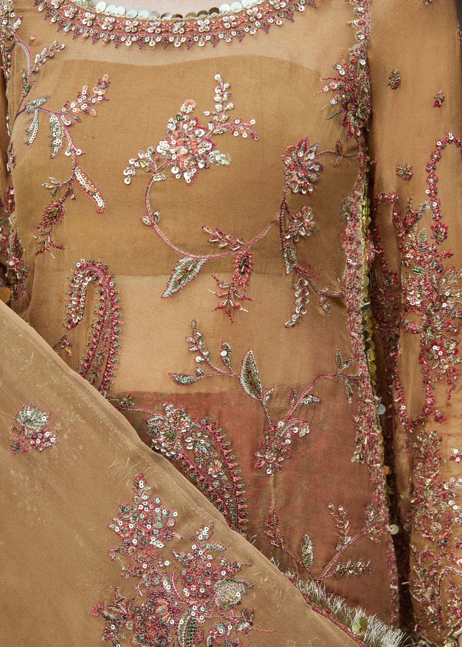 Hussain Rehar Wedding Festive   | Talai - Image 4