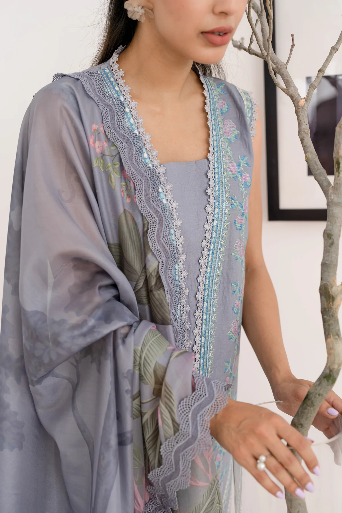 Zaib Festive Lawn   | NEL-24615 - Image 4