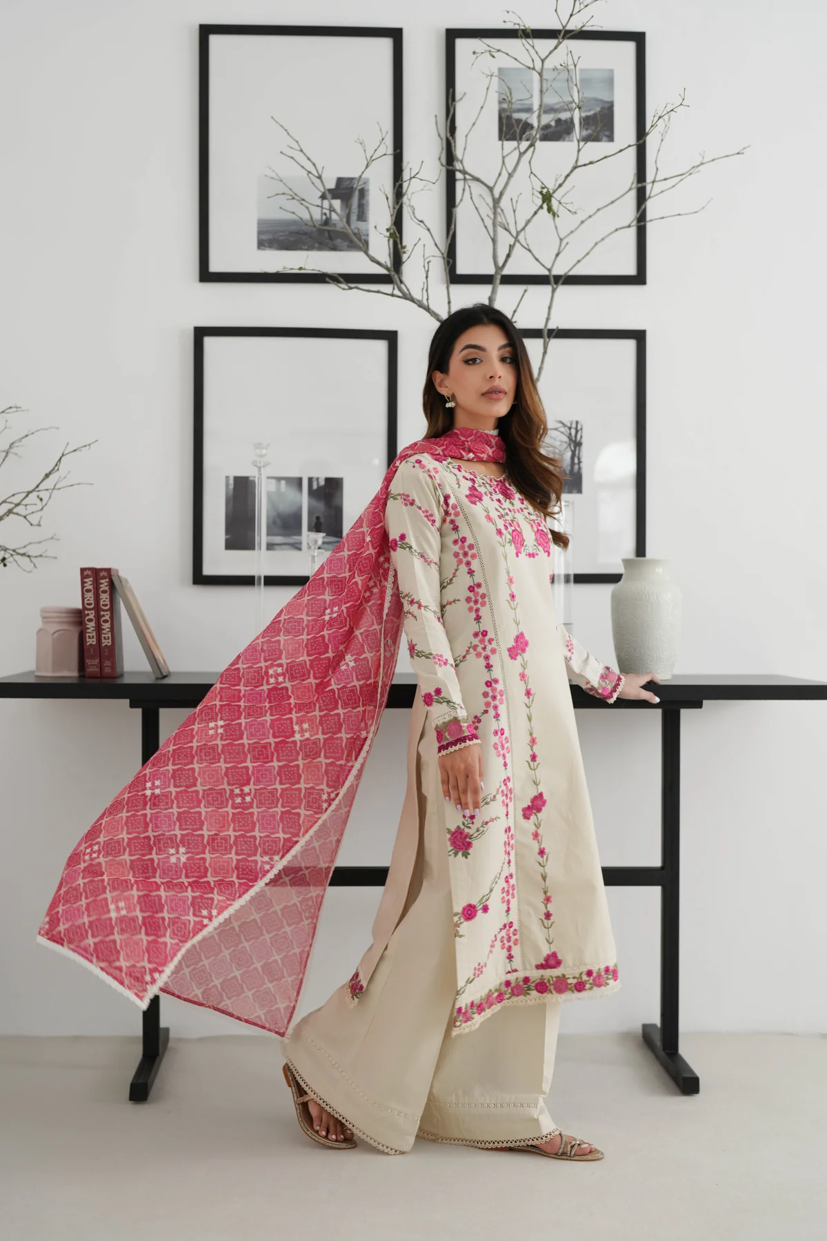 Zaib Festive Lawn   | NEL-24622 - Image 4