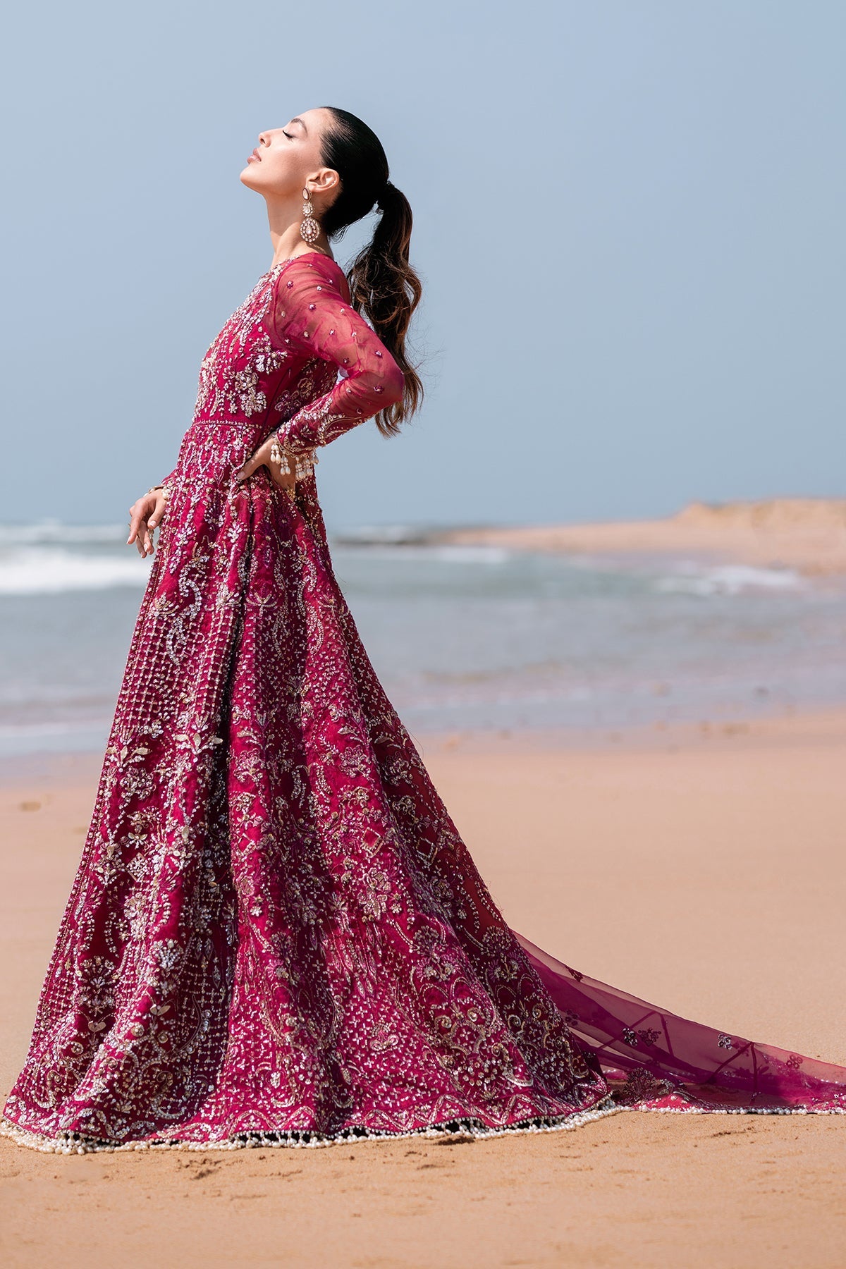 Reveuse Wedding Formals by Emaan Adeel | FLORA - Image 4