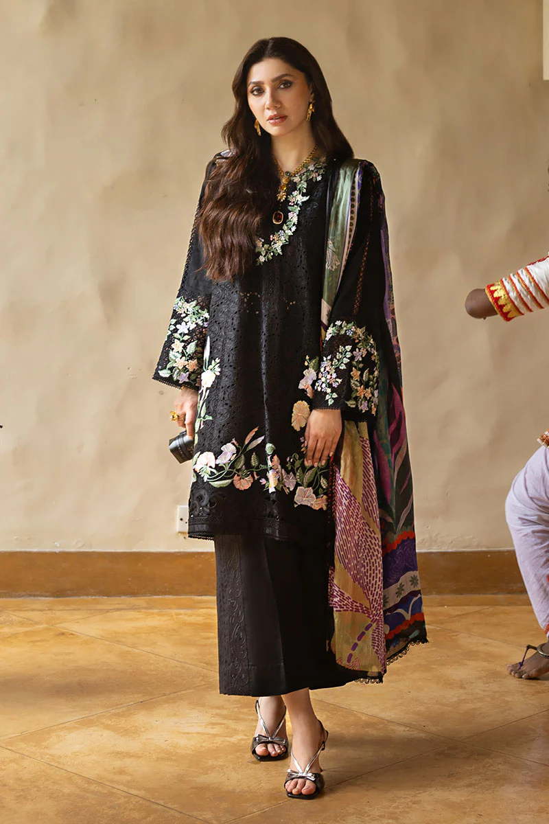 Manaram Luxury Lawn’25 by Mushq | Dazzling Glimmer