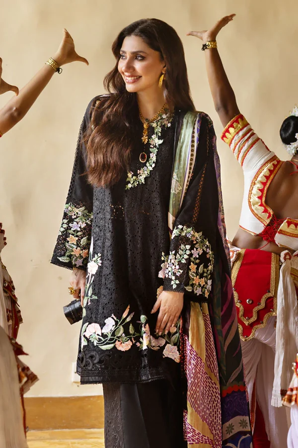 Manaram Luxury Lawn’25 by Mushq | Dazzling Glimmer - Image 4