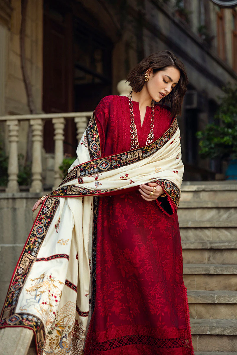 Mushq Broadway   | Flying Kiss - Image 6