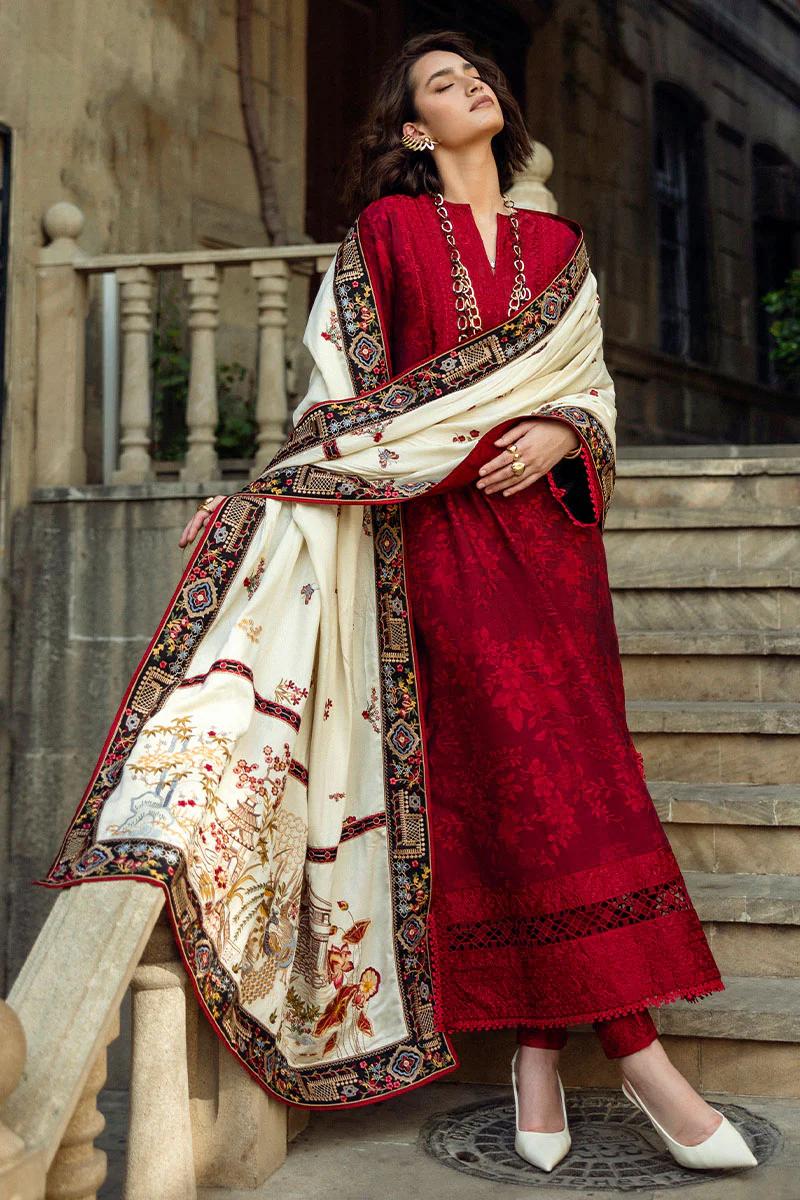 Mushq Broadway   | Flying Kiss - Image 5