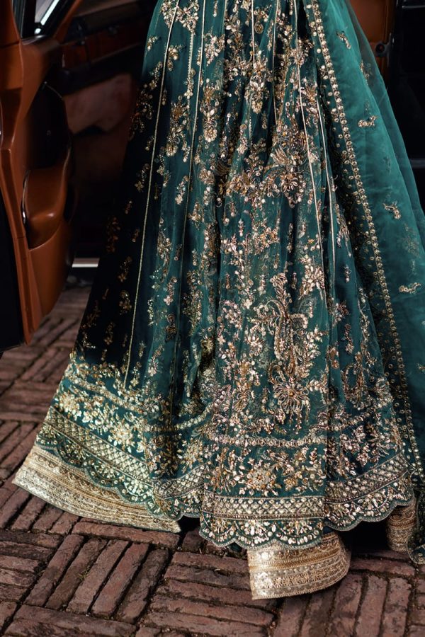 Qalamkar Shadmani Formals | Sajal Ali | SH-06 - Image 3