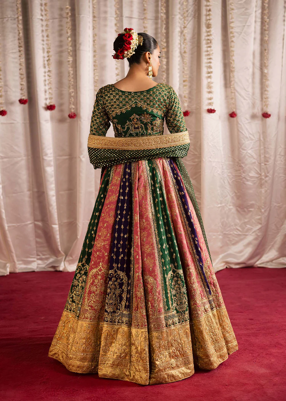 Jhul Mil Wedding by Maria Osama Khan | Rangrez - Image 5