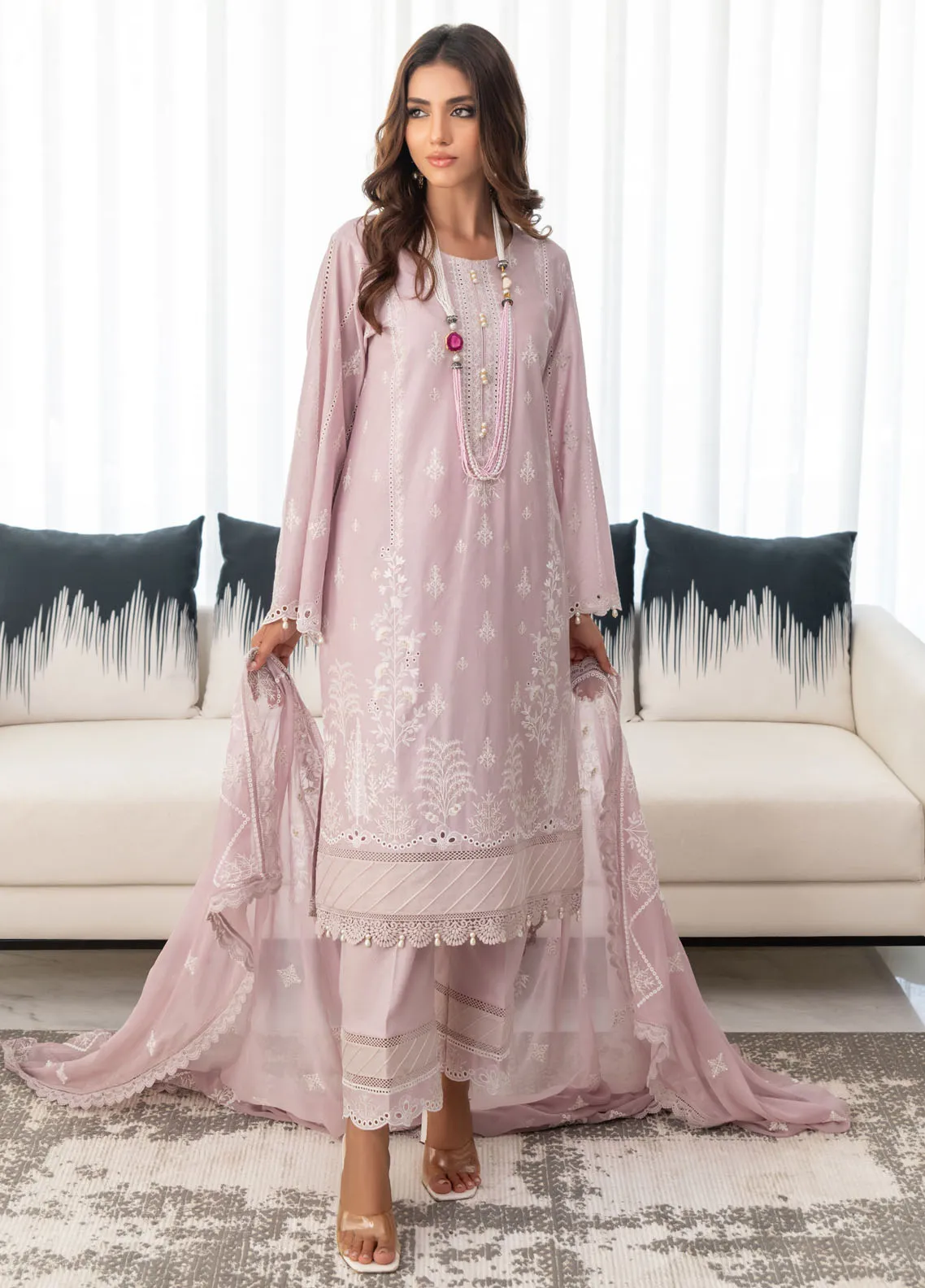 Mehro Maah By Addee Embroidered Lawn 2024 | AD24M USA-1062