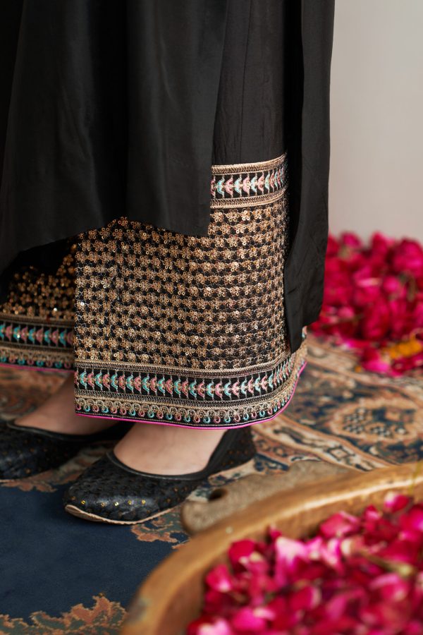 Nawaabzadiyaan Festive Collection by House of Mist | HM-NZ-08 - Image 9