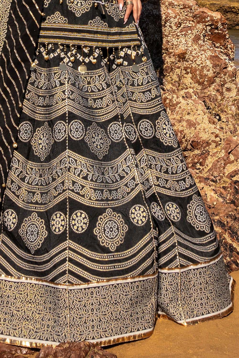 Gul Ahmed Chunri Collection 2025 | PRW-32083 - Image 3