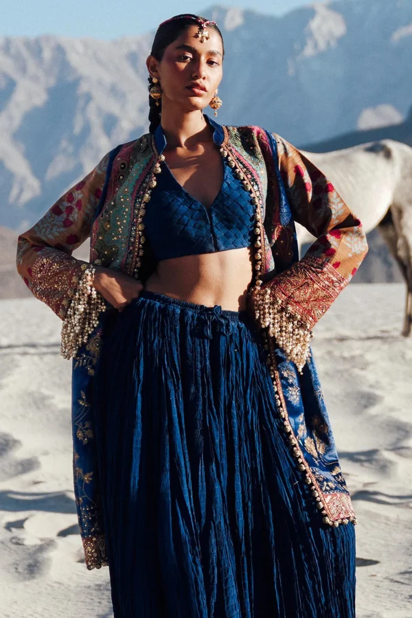 Sana Safinaz Winter Shawl   | V241-001-3CP - Image 3